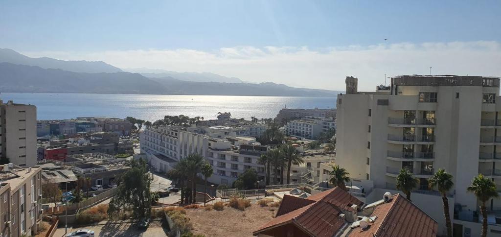Sunshine Suites By The Sea Eilat 3 Min Walk To The Beach Екстер'єр фото